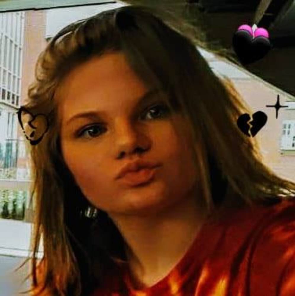 Meet your Posher, Kaia